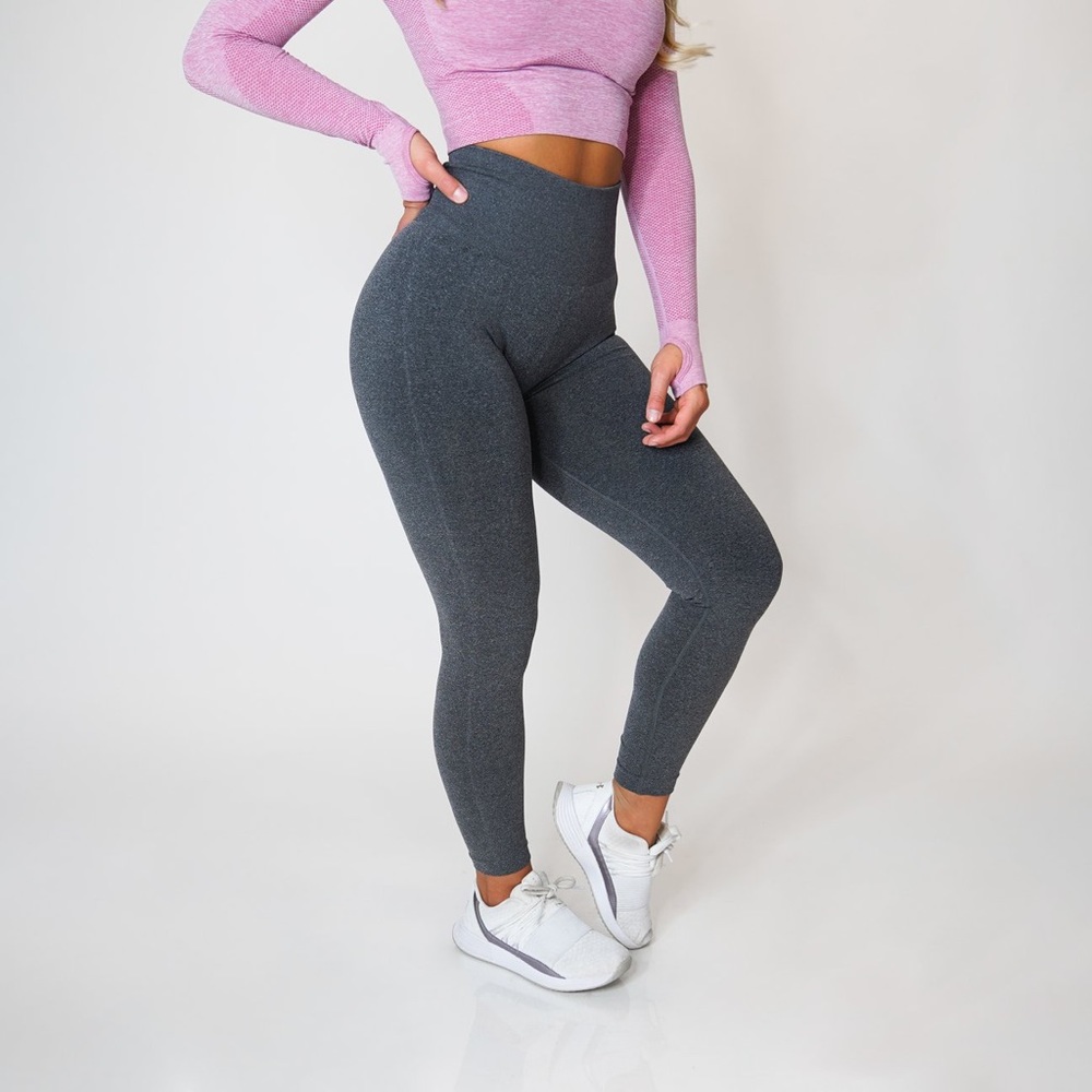 NVGTN Seamless Contour Leggings Black Speckled